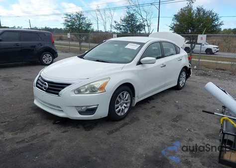2015 Nissan Altima 2.5 S from USA, damaged, VIN 1N4AL3AP2FN393767